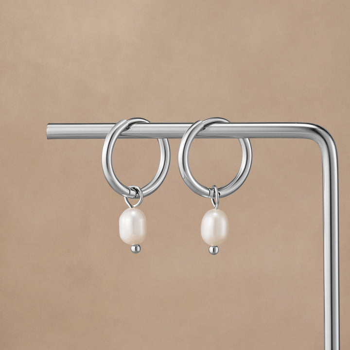 Uhani iz sladkovodnih biserov Bella Silver Hoop