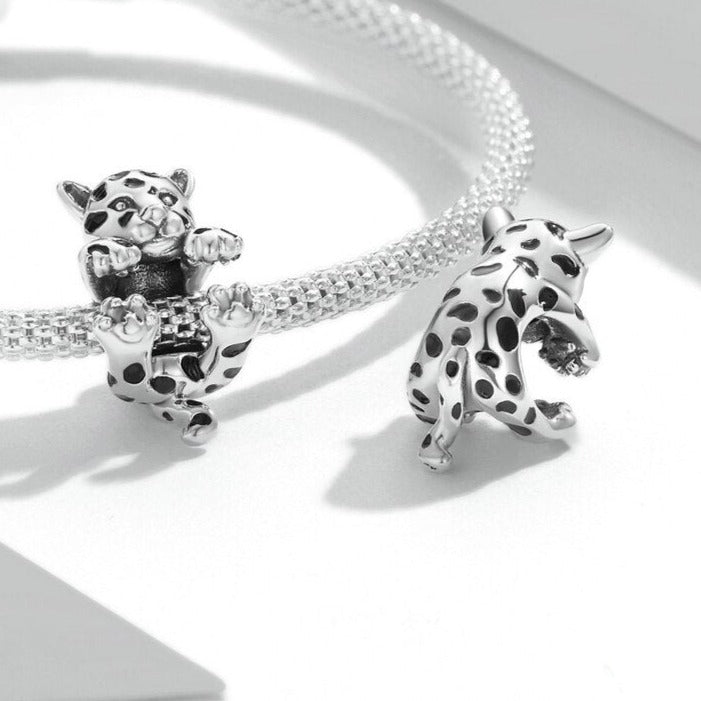 Leopardji Amulet