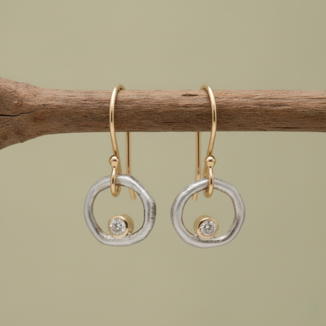 Laura Vintage Zirconia Uhani