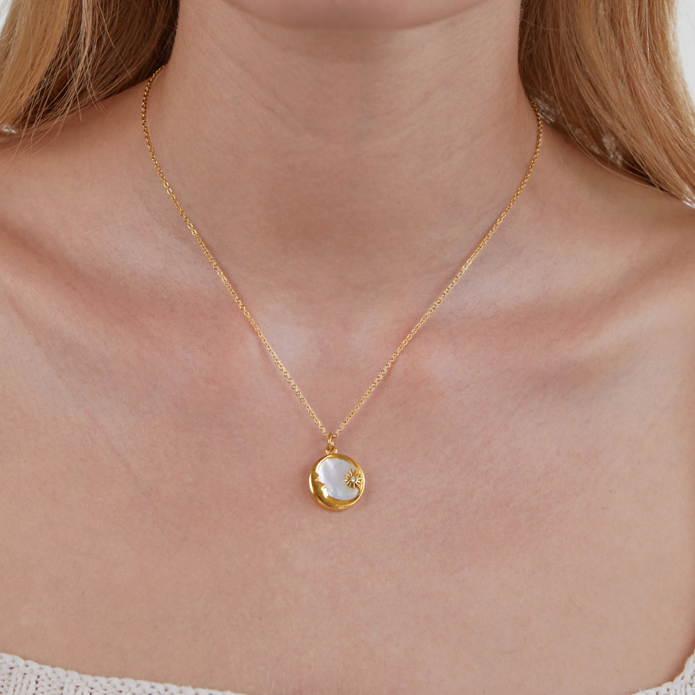 'Sanjarjenje v Oblakih' Ogrlica z Luno in Zvezdami