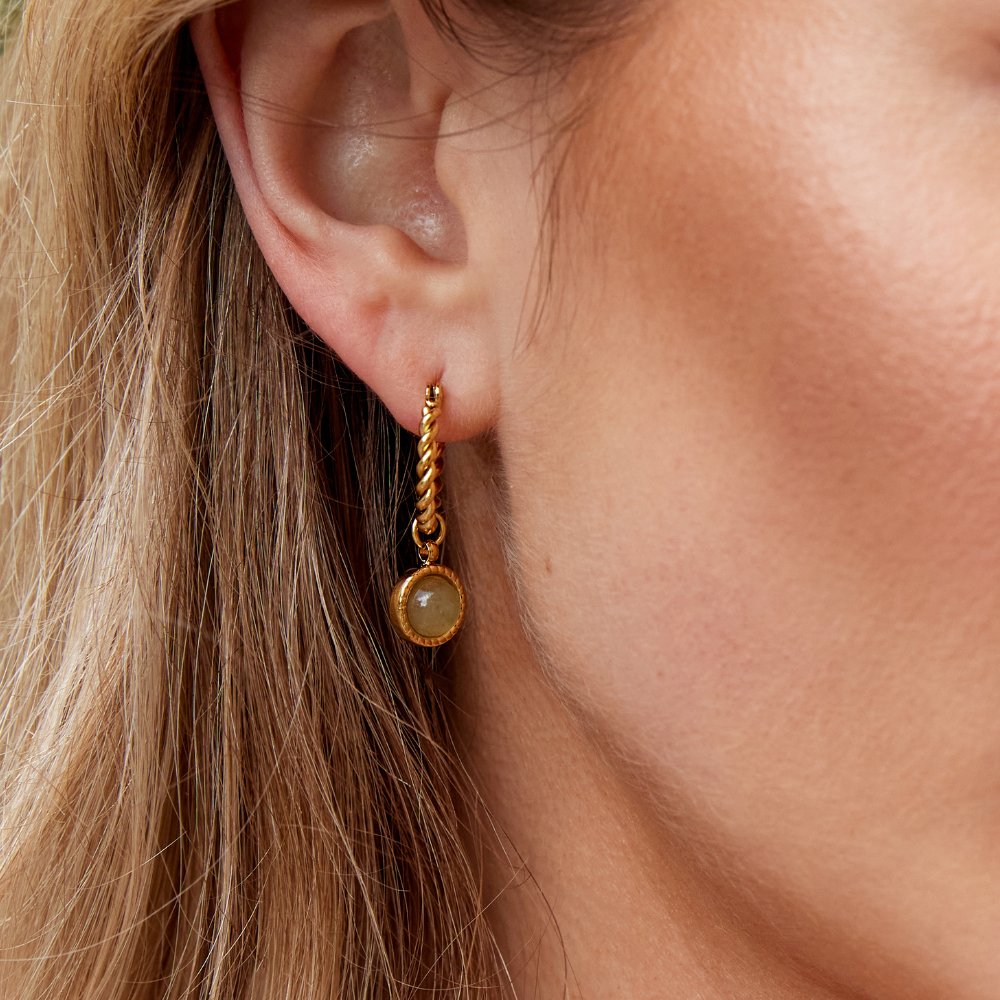 Uhani iz aventurina s spiralnim obročem