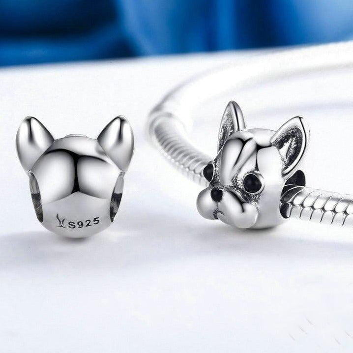 Charm francoskega buldoga