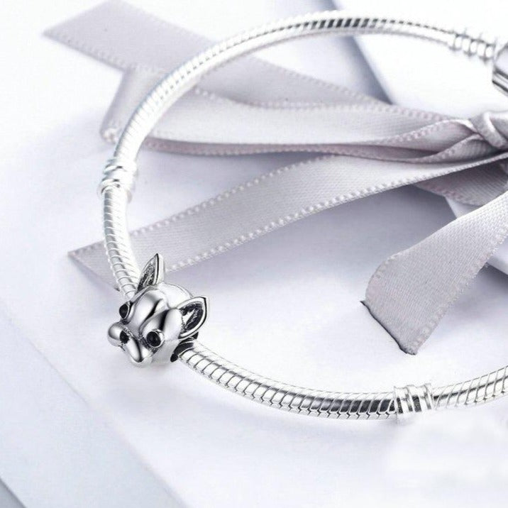Charm francoskega buldoga
