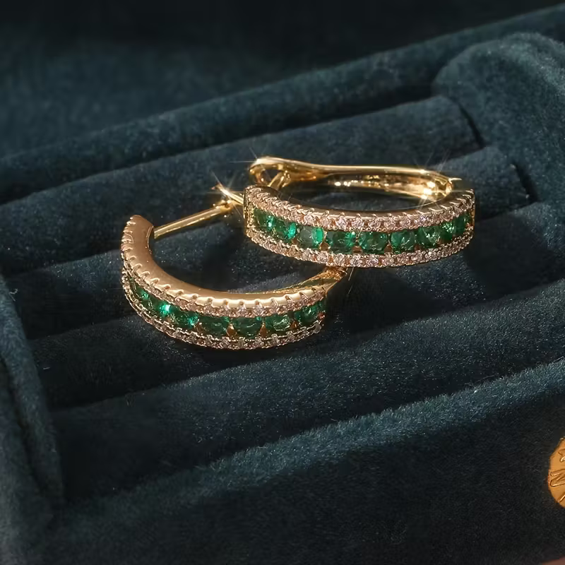 Uhani Emerald Glow