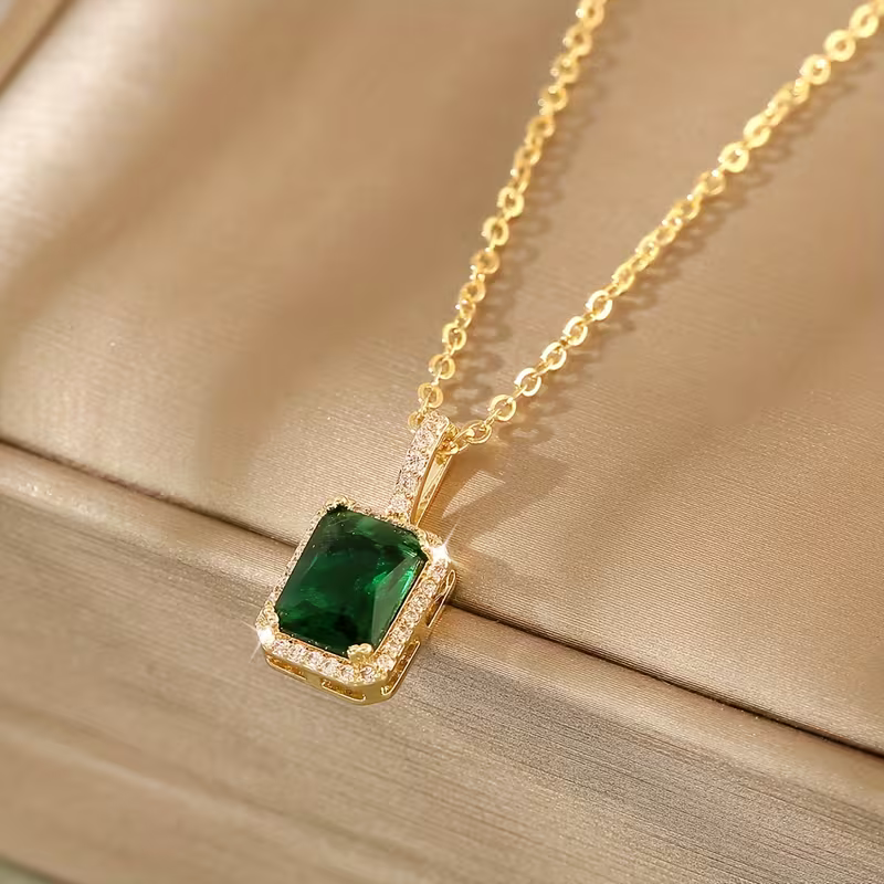 Ogrlica Emerald Grace