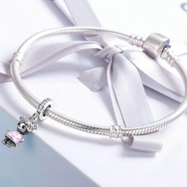 Charm Mala Deklica