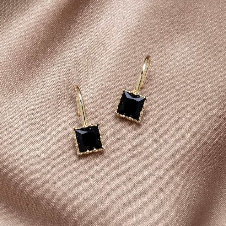 Uhani Piper Black Crystal Drop