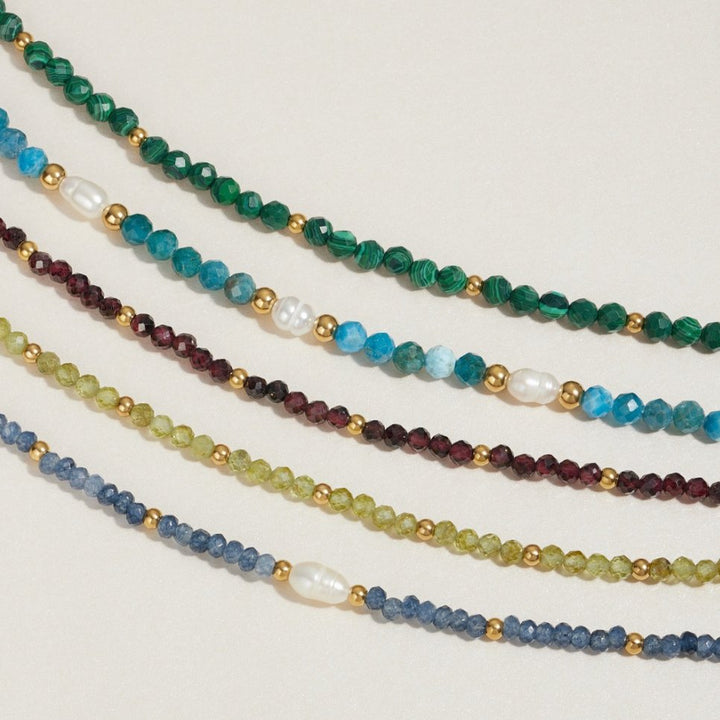 Rdeča granatna zapestnica