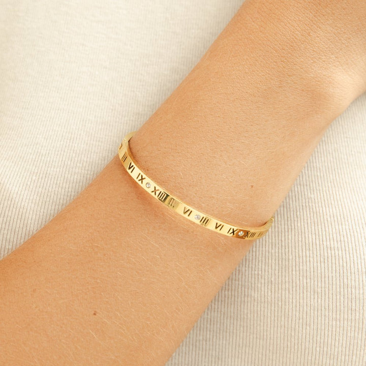 Roman 18K Zlata Zapestnica