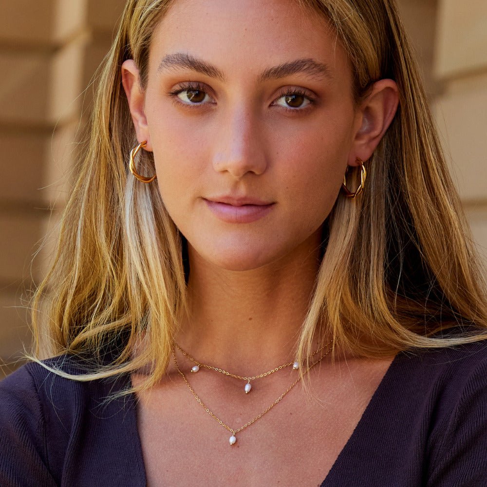 Zavite Celine uhane